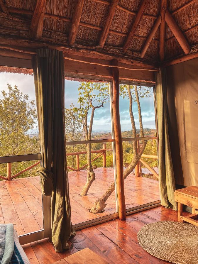 Foresight Eco Lodge & Safari 카라투 외부 사진